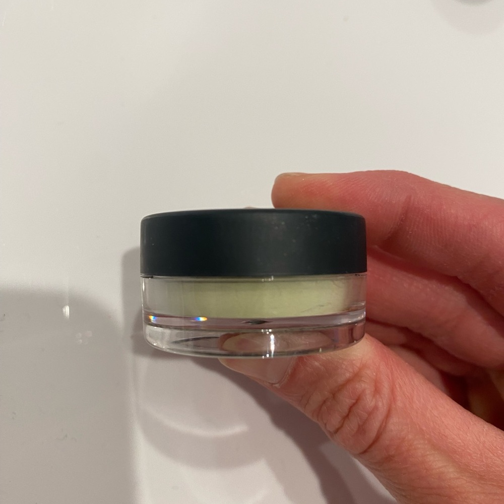 Velvet Pistachio Eye Shadow